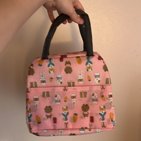 Super adorable pink lil bunny lunch box💕 - Picture 2 of 4